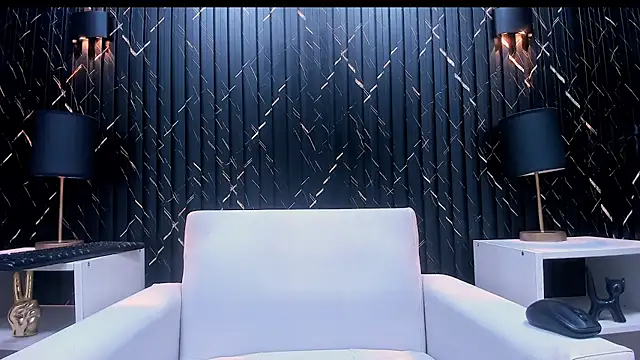 LarryCollin online show from 10, 3, 2025
