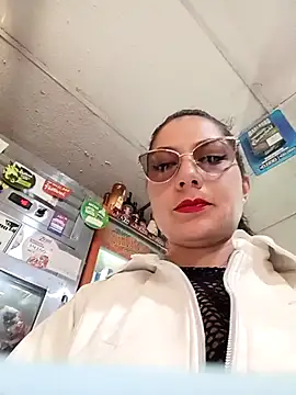 Snapshot of VALERY-03_ chatting on 23, 4, 2026 VALERY-03 online show from 23, 4, 2026