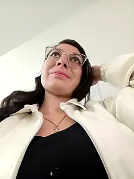 VALERY-03  online show from 22, 4, 2026