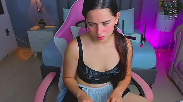 angelica dymond online show from 14, 11, 2025