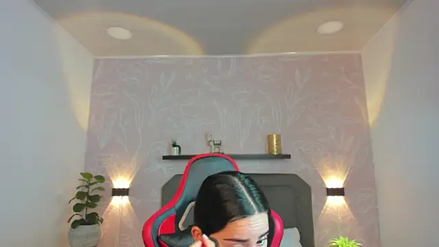 Snapshot of angelica_dymond chatting on 19, 2, 2025 angelica dymond online show from 19, 2, 2025
