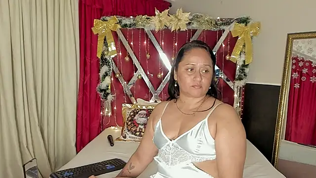 MicaelaHot  online show from 29, 11, 2025