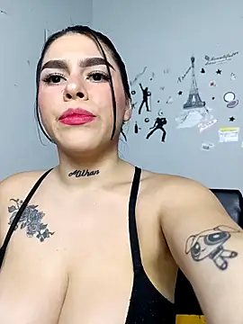 BigTits Kitty online show from 20, 10, 2025