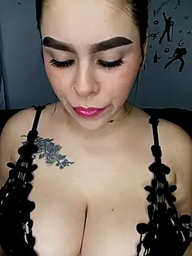 BigTits Kitty online show from 11, 3, 2026