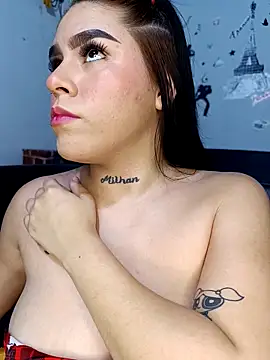 BigTits Kitty online show from 18, 4, 2026