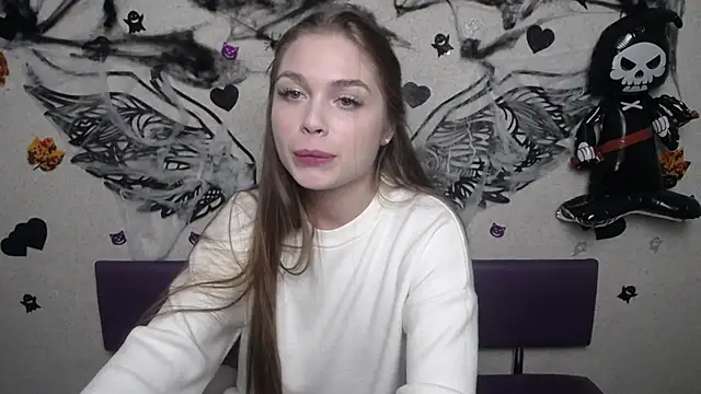 Snapshot of LaraPika chatting on 26, 10, 2025 LaraPika online show from 26, 10, 2025