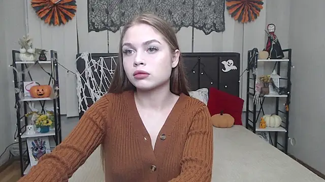 Snapshot of LaraPika chatting on 27, 10, 2025 LaraPika online show from 27, 10, 2025