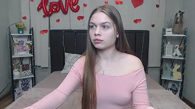 LaraPika online show from 12, 4, 2026