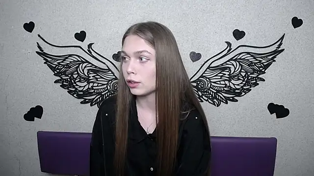 LaraPika online show from 28, 3, 2026