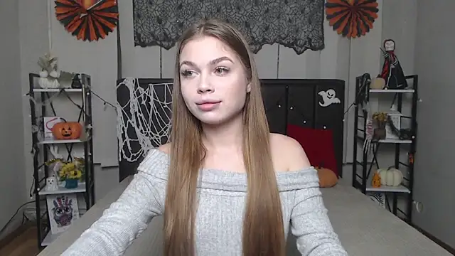 Snapshot of LaraPika chatting on 30, 10, 2025 LaraPika online show from 30, 10, 2025