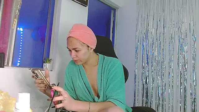 giuliana andrade online show from 6, 3, 2026