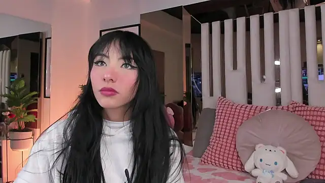 Kitty Eliffe online show from 25, 10, 2025