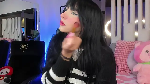 Snapshot of Kitty_Eliffe chatting on 28, 9, 2025 Kitty Eliffe online show from 28, 9, 2025