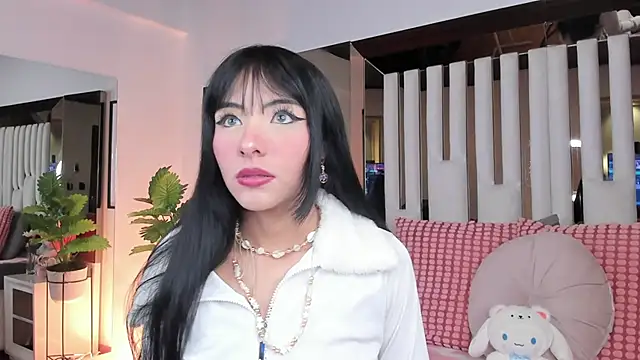 Kitty Eliffe online show from 29, 10, 2025