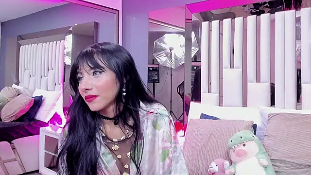 Snapshot of Kitty_Eliffe chatting on 6, 3, 2025 Kitty Eliffe online show from 6, 3, 2025