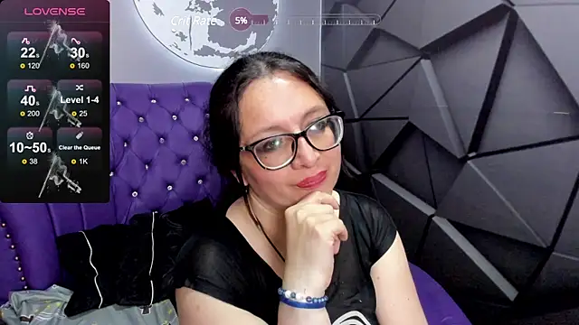 Caliia Oith  online show from 1, 2, 2025