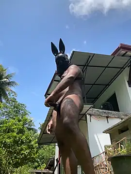 Snapshot of DragonLover_93 chatting on 28, 10, 2025 DragonLover 93 online show from 28, 10, 2025