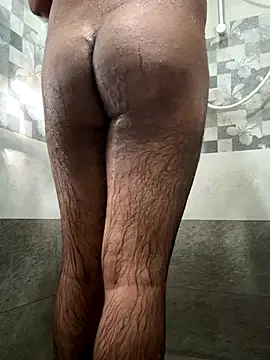 Snapshot of DragonLover_93 chatting on 18, 11, 2025 DragonLover 93 online show from 18, 11, 2025