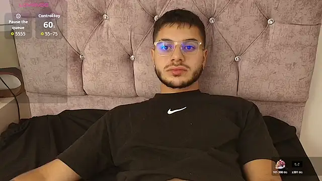 Amadeo Wild online show from 26, 10, 2025