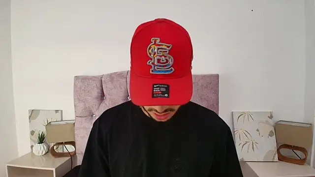 Amadeo Wild online show from 21, 10, 2025