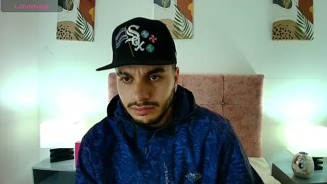 Amadeo Wild online show from 5, 4, 2026