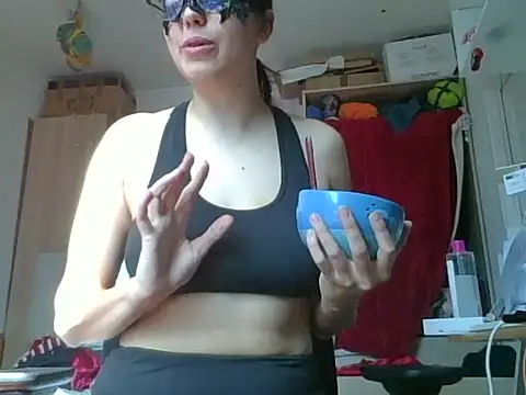 PearMaki online show from 22, 3, 2025
