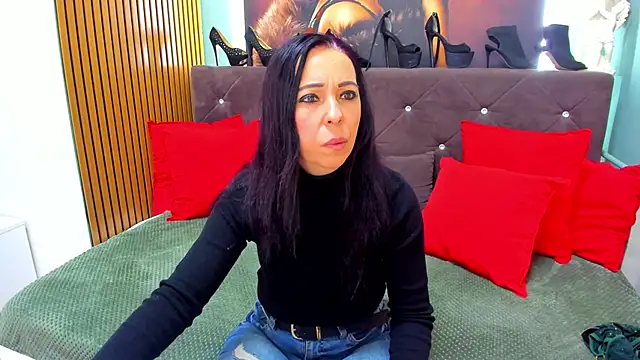 LauraSin online show from 18, 2, 2026