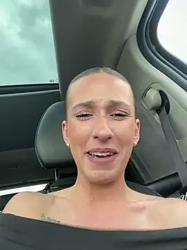 lola tentatiion online show from 14, 3, 2025