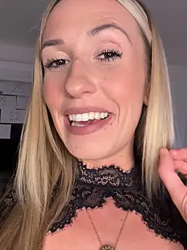 lola tentatiion online show from 10, 9, 2025
