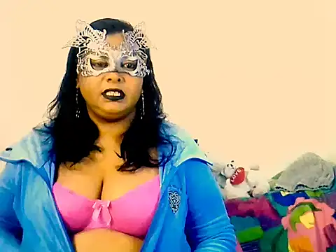 Mysterylady143 online show from 6, 11, 2025