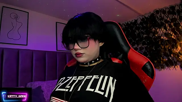 Kitty Gang online show from 5, 2, 2026