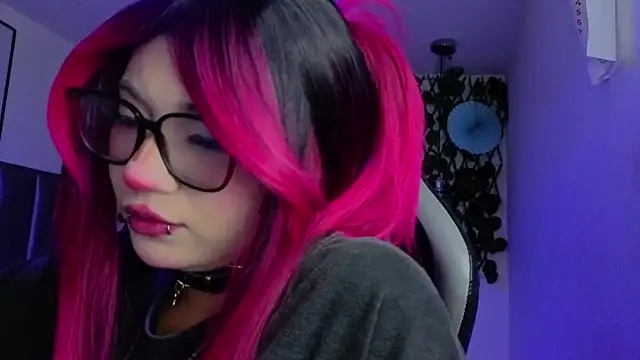 Kitty Gang online show from 16, 5, 2026