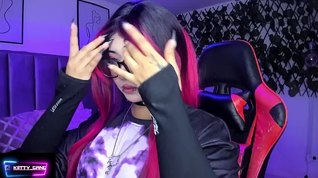 Kitty Gang online show from 13, 2, 2026