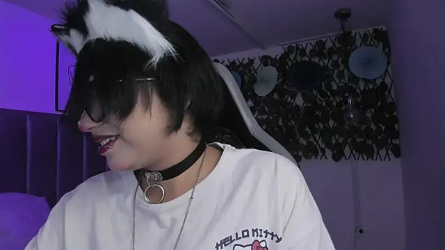 Kitty Gang online show from 11, 4, 2026