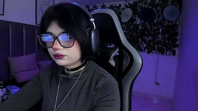 Kitty Gang online show from 9, 7, 2026