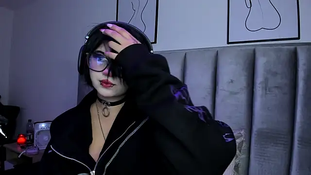 Kitty Gang online show from 25, 6, 2026