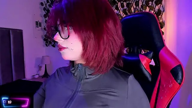 Kitty Gang online show from 29, 10, 2025