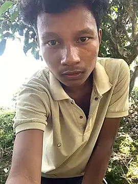 Snapshot of ShroveRising chatting on 26, 10, 2025 ShroveRising online show from 26, 10, 2025