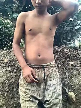 Snapshot of ShroveRising chatting on 5, 3, 2026 ShroveRising online show from 5, 3, 2026