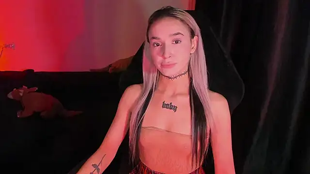 MilaAsh online show from 8, 3, 2026