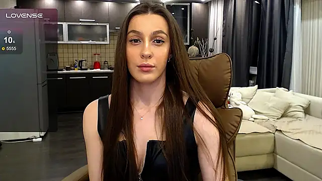 Snapshot of Doll_Jasmine_ chatting on 6, 6, 2026 Doll Jasmine online show from 6, 6, 2026