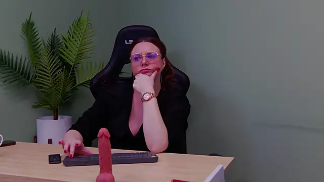 AngellaWhitte online show from 13, 3, 2025