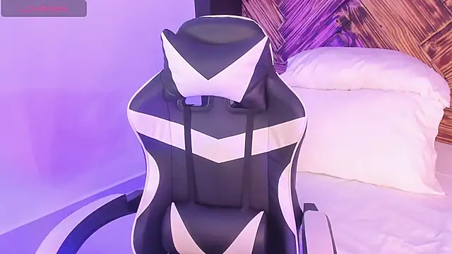 emma collson online show from 15, 11, 2025