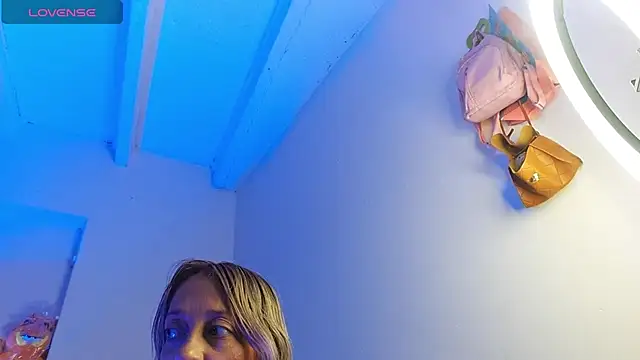 emma collson online show from 3, 12, 2025