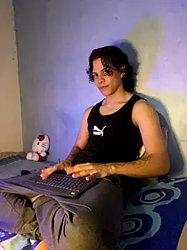 lax777  online show from 10, 10, 2025