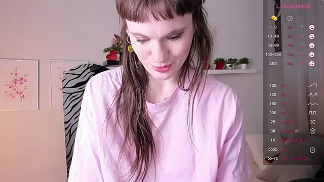 Fog Foggy Love online show from 20, 2, 2025