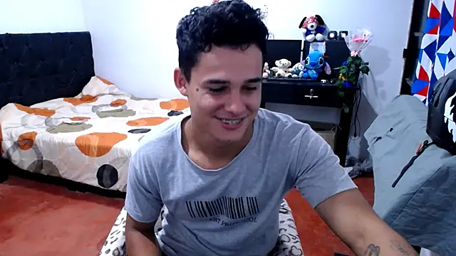 Snapshot of freddy_romas chatting on 9, 7, 2026 freddy romas online show from 9, 7, 2026