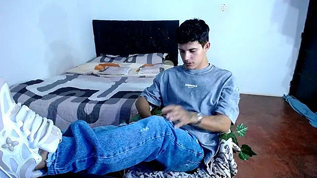 Snapshot of freddy_romas chatting on 29, 9, 2025 freddy romas online show from 29, 9, 2025