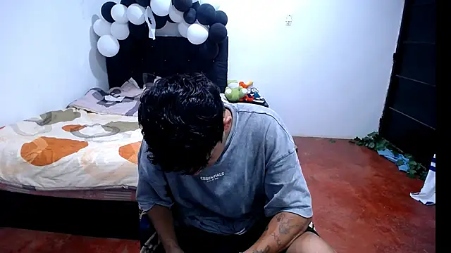 Snapshot of freddy_romas chatting on 13, 10, 2025 freddy romas online show from 13, 10, 2025