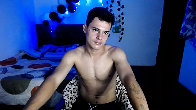 Snapshot of freddy_romas chatting on 29, 11, 2025 freddy romas online show from 29, 11, 2025